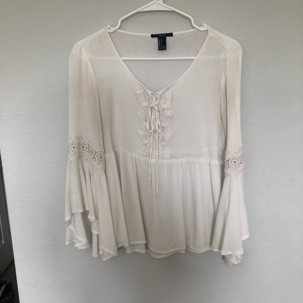 Flowy white long sleeve with detailings